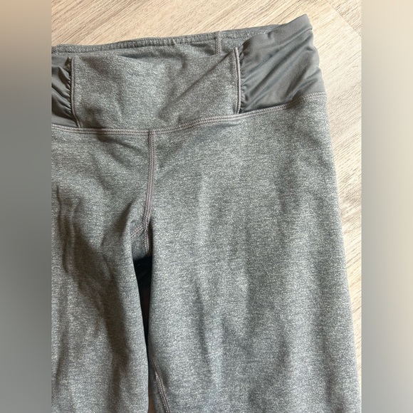 Lululemon Crops - Picture 3 of 10